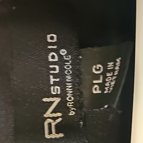 RN Studio Black & Blue Floral Jersey  3/4 Sleeve Dress;Ronni Nicole;Petite Large - Picture 3 of 4